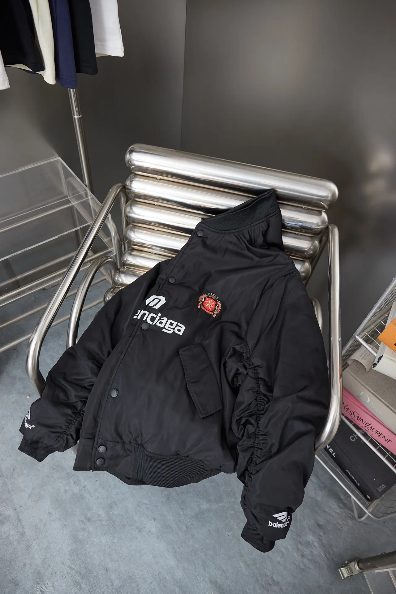 𝘽𝘼𝙇𝙀𝙉𝘾𝙄𝘼𝙂𝘼 BLCG 25FW · 100% · 50D · 800g · Classic Air Force · 3D · · TPU · · logo · ：Black Size：46/48/50/52